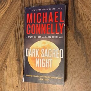 📚2/$12📚 Novel: Dark Sacred Night by Michael Connelly